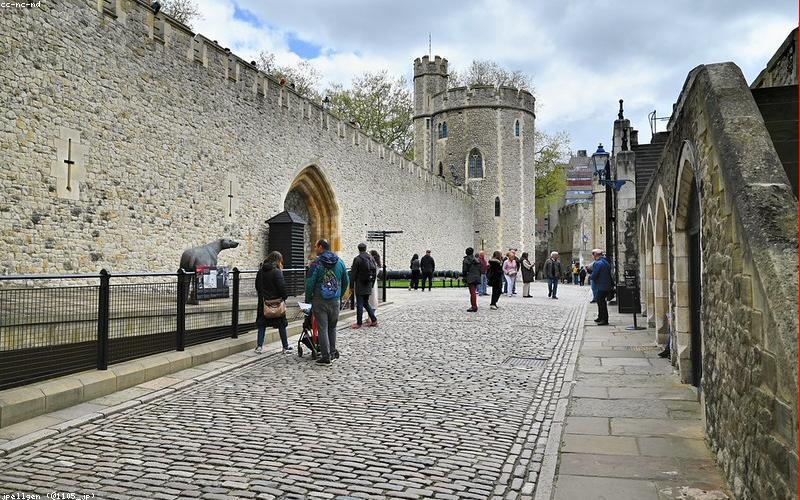 The Crown Trivia: Six Seasons of the House of Windsor